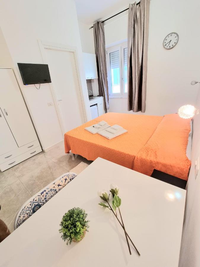Entos Suite Cagliari Exterior foto